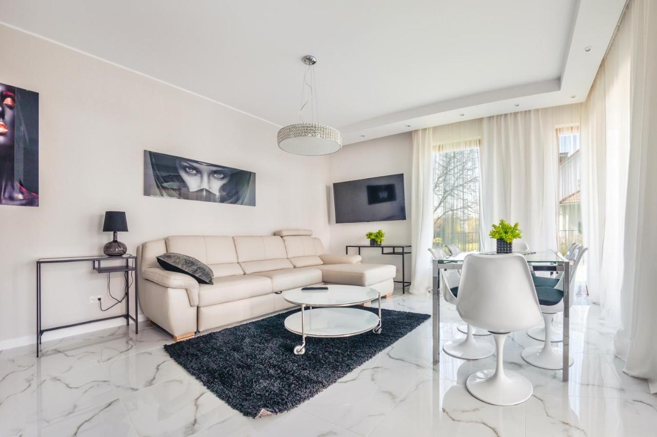 Luxury Long Island Suite Gdansk Ngoại thất bức ảnh