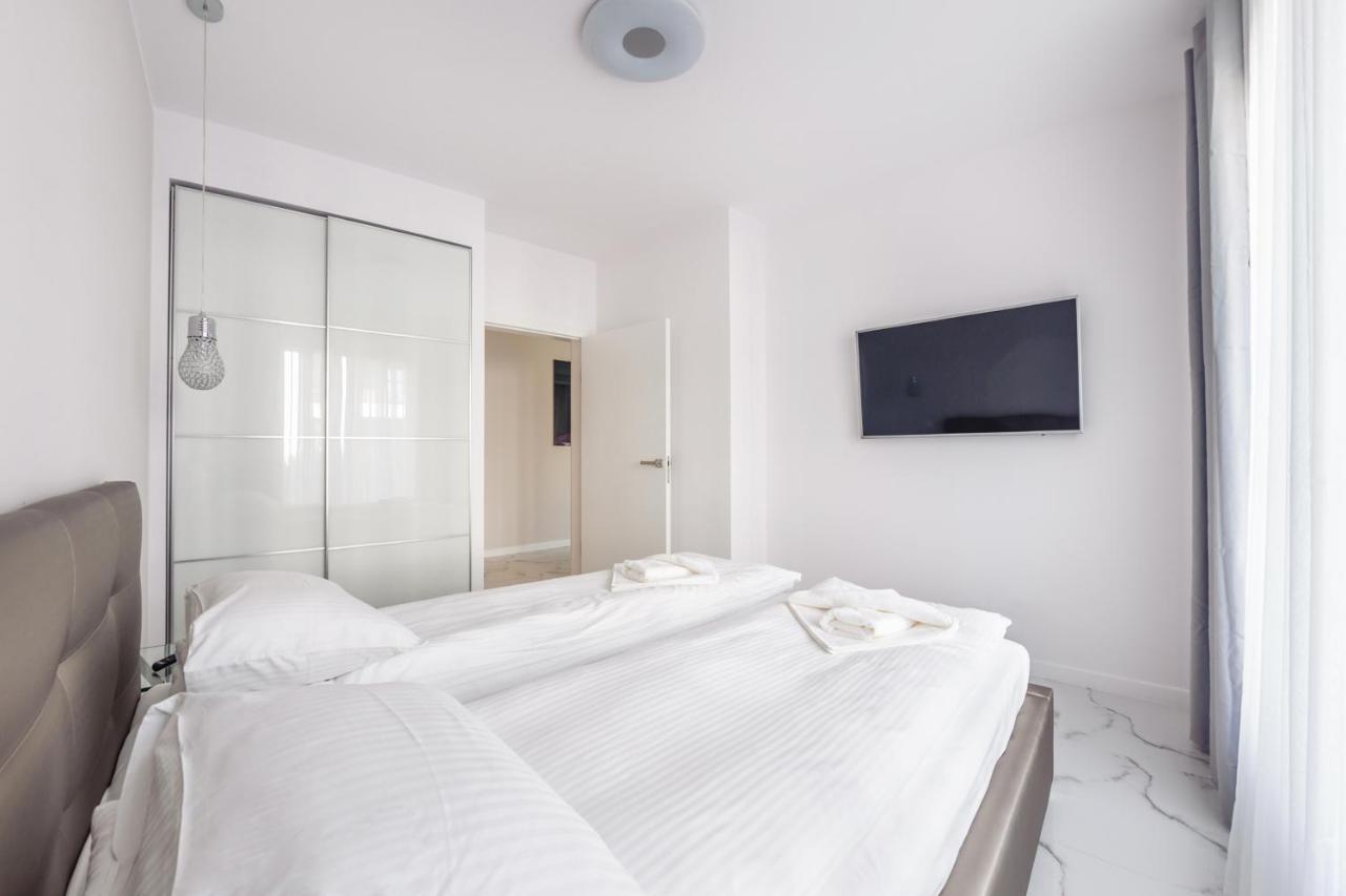 Luxury Long Island Suite Gdansk Ngoại thất bức ảnh