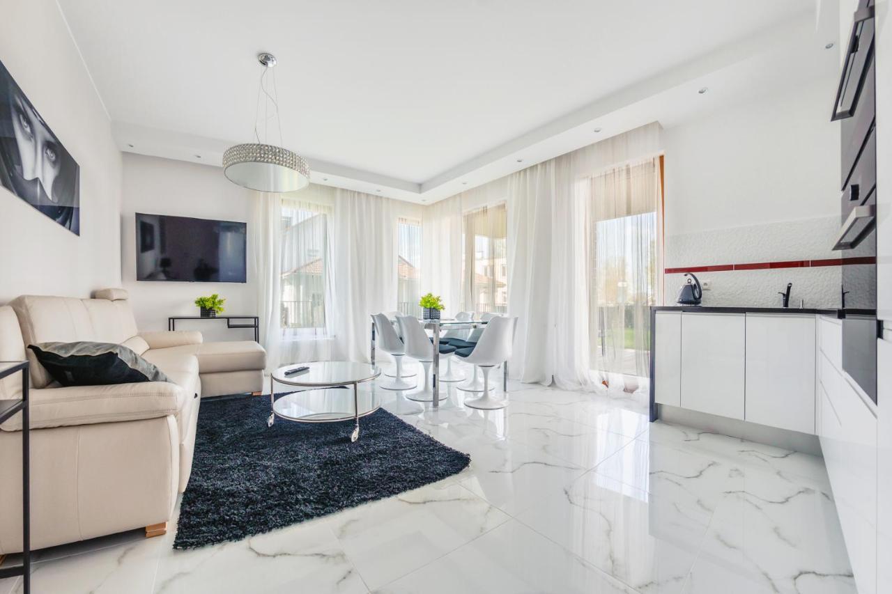 Luxury Long Island Suite Gdansk Ngoại thất bức ảnh