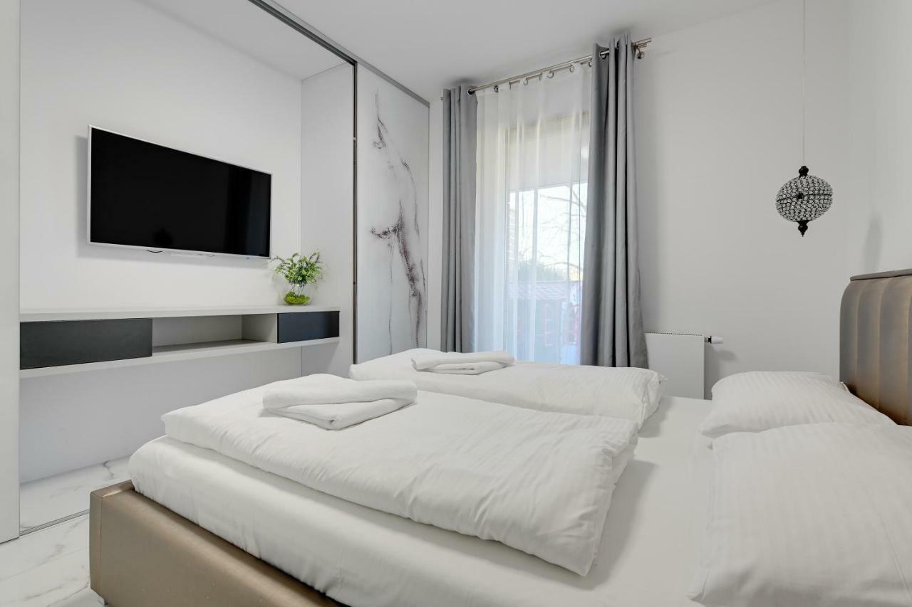 Luxury Long Island Suite Gdansk Ngoại thất bức ảnh